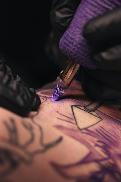 Estudio de tatuajes y piercing